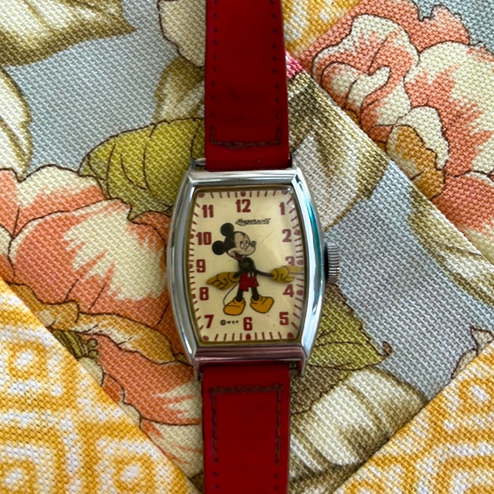 Vintage 1948 MICKEY MOUSE Watch By Ingersoll – US Time with Original Red Strap
